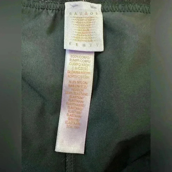 Savage X Fenty Black Logo leggings size large - Picture 3 of 4